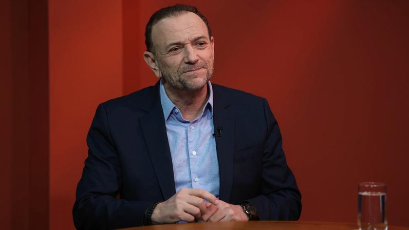 PT afirma respeitar decisão de Nunes Marques que suspendeu pesquisa