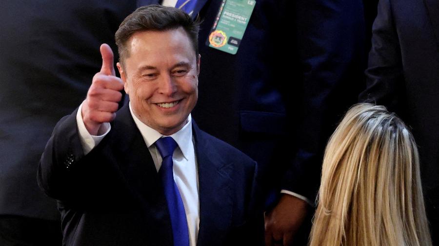 Elon Musk está cada vez mais perto de alcançar patrimônio de US$ 1 trilhão