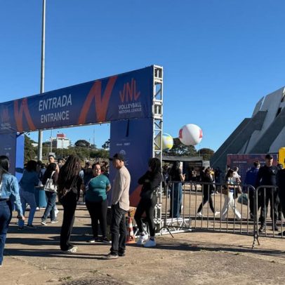 Clima da VNL Brasília: câmera de dança e fila por camisas
