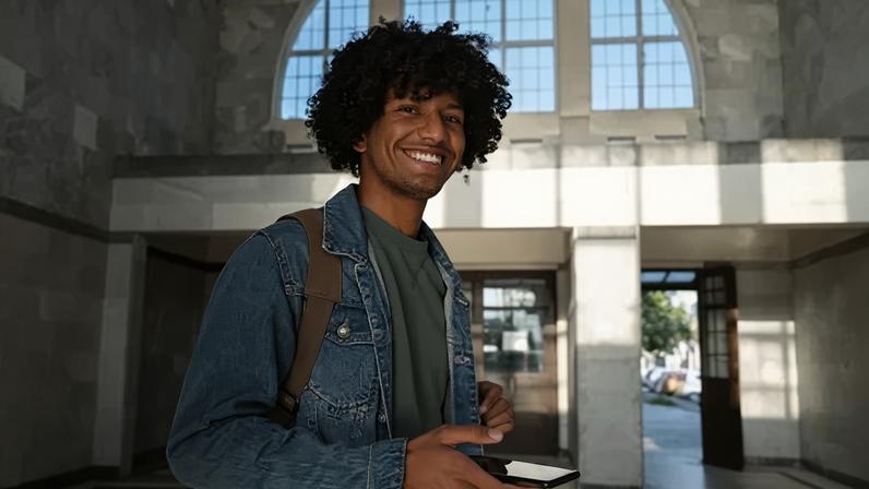 O objetivo do projeto é ampliar o acesso democrático ao aprendizado de línguas