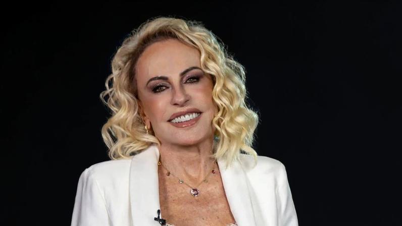 O segredo de Ana Maria Braga, hoje aos 77 anos, para viver até os 110: 'Para isso, eu preciso comer direito, dormir direito e fazer ginástica'
