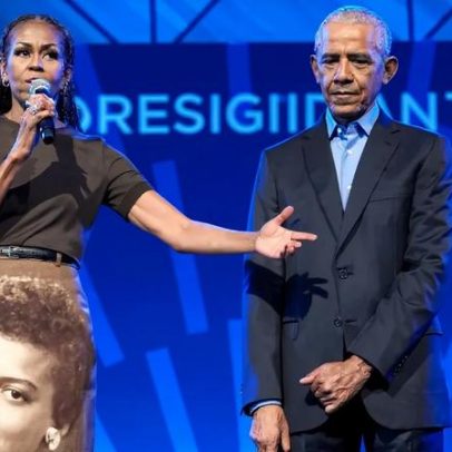 Saia de Michelle Obama emociona Barack Obama