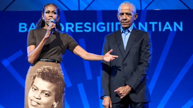 Saia de Michelle Obama emociona Barack Obama