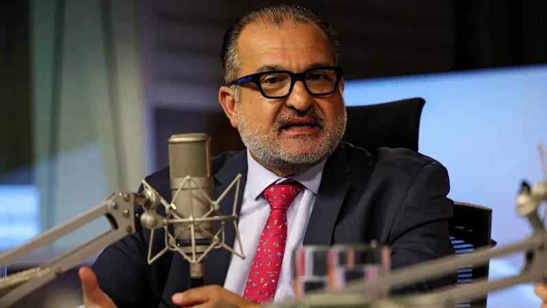 Ministro rebate setor de transporte e diz que fim da escala 6×1 é viável