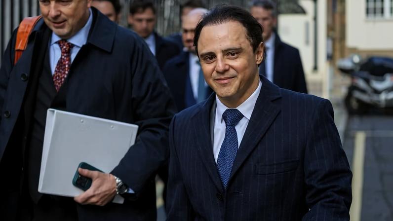 Massa celebra envio de ação sobre 2008 à Suprema Corte inglesa