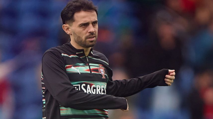 Bernardo Silva no aquecimento antes de Portugal x Armênia — Foto: Getty Images