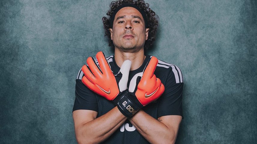 Ochoa disputa sexta Copa do Mundo pelo México, tão animado quanto na estreia
