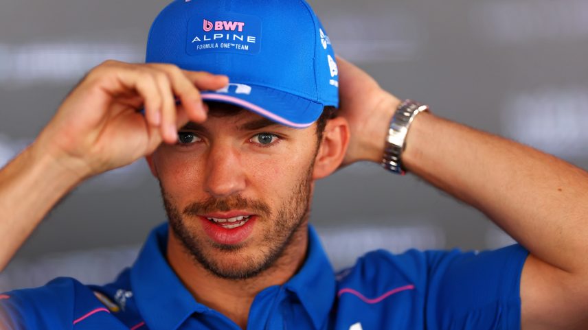 Pierre Gasly, piloto da Alpine na F1 2026 — Foto: Clive Rose/Getty Images