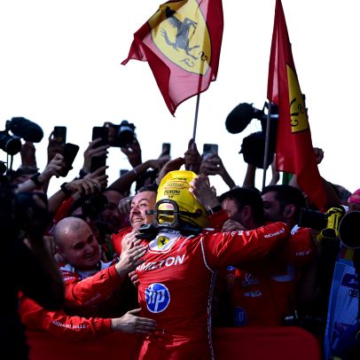 Frase de fã ajuda a entender reação de Hamilton na Ferrari