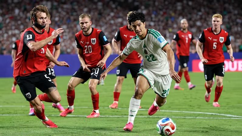 Argélia e Áustria fazem jogo regado a polêmicas — Foto: Charlotte Wilson/Getty Images