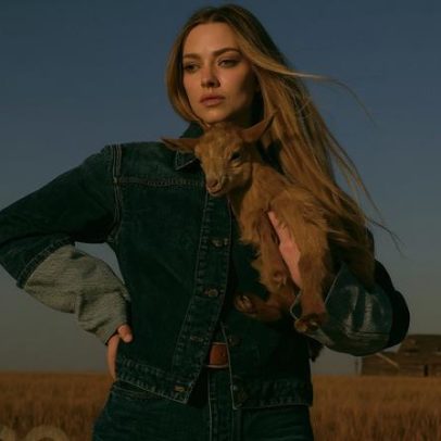 Amanda Seyfried afirma ter contratado segurança após crítica a Charlie Kirk