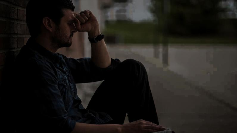 homem triste-fotor-2024031273644