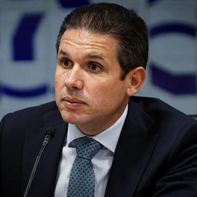 Motta desbloqueia votações na Câmara e pauta misoginia e redução da jornada