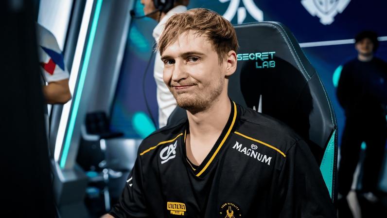LEC 2026: Humanoid fica no banco pela Team Vitality