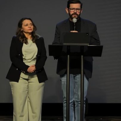 Pastor deixa igreja após mudança de visão