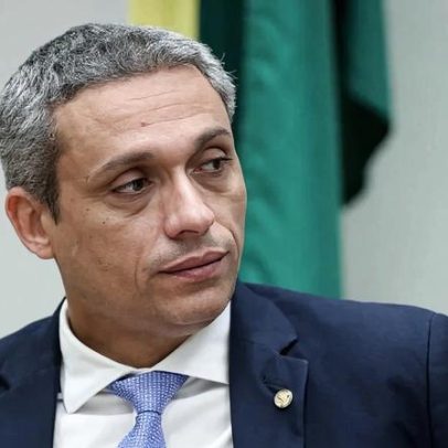Gayer é condenado a indenizar o PT por nota falsa sobre atentado a Bolsonaro