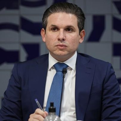 PF cita Hugo Motta em investigação sobre benefícios pagos por Daniel Vorcaro