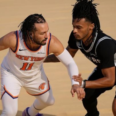 Brunson lidera Knicks e abre vantagem nas finais da NBA