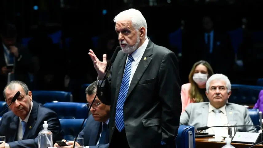 Senador líder do governo é apontado pela PF por envolvimento em operação do Banco Master com Credcesta, na Bahia. (Foto: Marcos Oliveira/Agência Senado)
