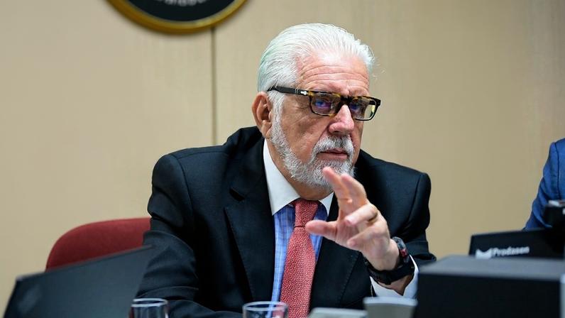 Investigação apontou que líder de Lula mantinha contato frequente com empresário ligado a Vorcaro. (Foto: Pedro França/Agência Senado)
