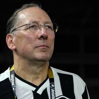 John Textor entra com ação nos EUA para reassumir comando do Botafogo