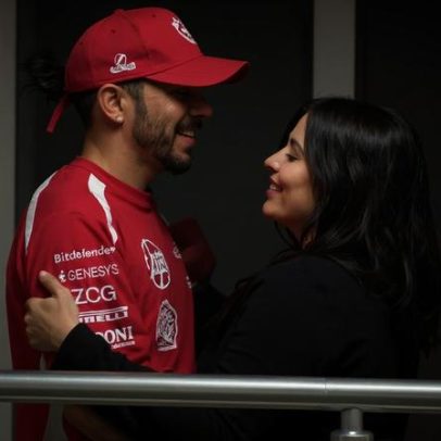 Hamilton e Kim Kardashian são vistos se beijando pela primeira vez