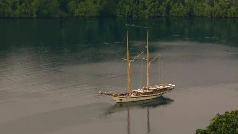 O iate Lamima explora Raja Ampat, um arquipélago com mais de 600 ilhas apelidado de “o último paraíso na Terra”
