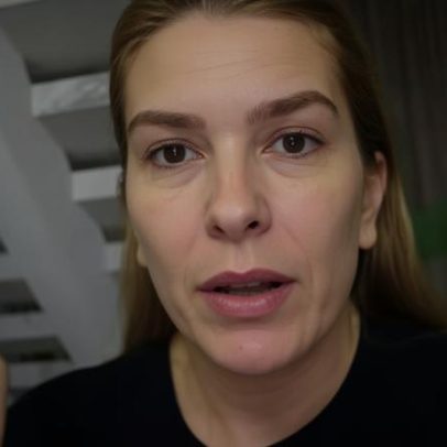 Lore Improta comenta amamentação: dúvida causada por mamoplastias