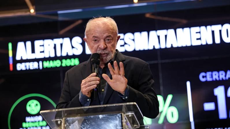 Presidente petista retomou ataques aos EUA após anúncio de um tarifaço de 25% sobre os produtos brasileiros.