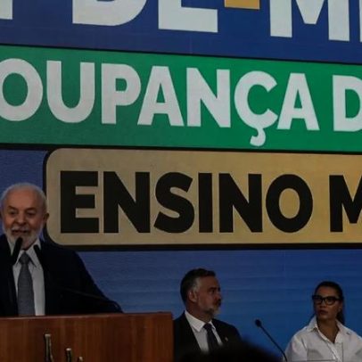 Maior parte do pacote de bondades eleitoral de Lula fica fora do teto fiscal
