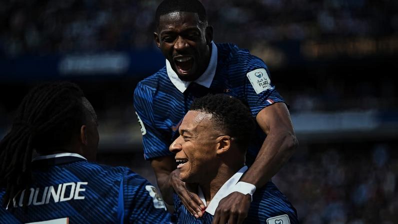Liberdade para Olise ajuda França a encontrar ritmo e vence Senegal
