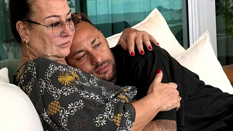 Neymar com a mãe