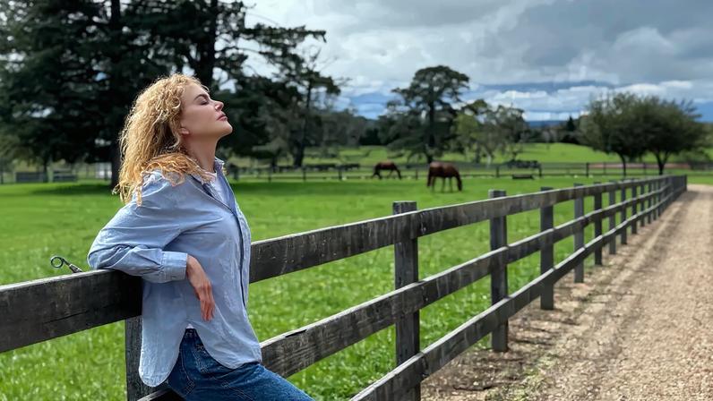 Nicole Kidman’s natural curls came out to play over the weekend.