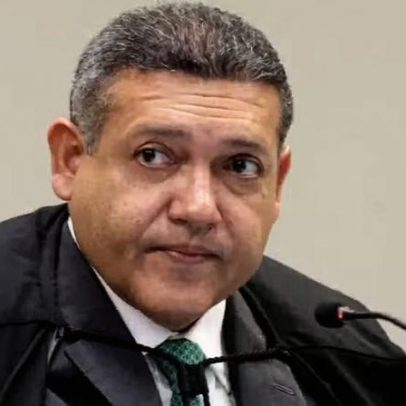 Kassio Nunes Marques suspende pesquisa que apontou queda de Flávio Bolsonaro