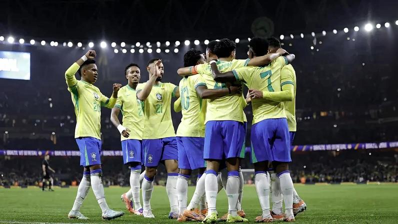 O Hino Nacional Brasileiro é destacado como o mais bonito entre os hinos da Copa do Mundo de 2026.