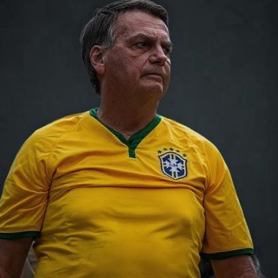 Bolsonaro solicita STF autorização para familiares na estreia do Brasil na Copa