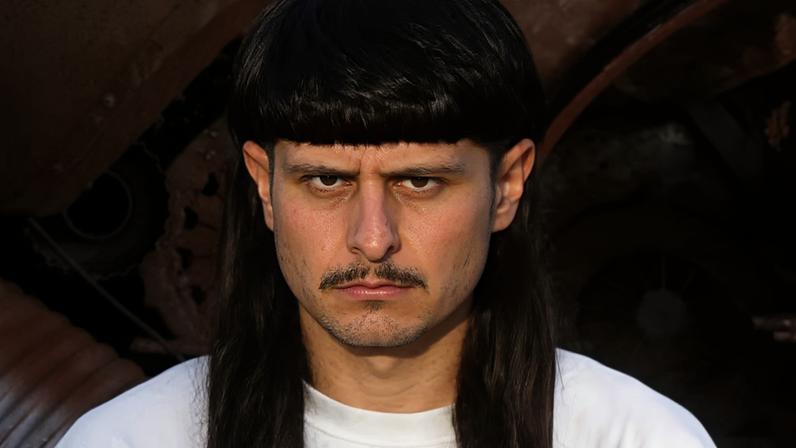 Cantor Oliver Tree está entre as vítimas do acidente de helicópteros no Rio de Janeiro. Créditos: Reproduçãp