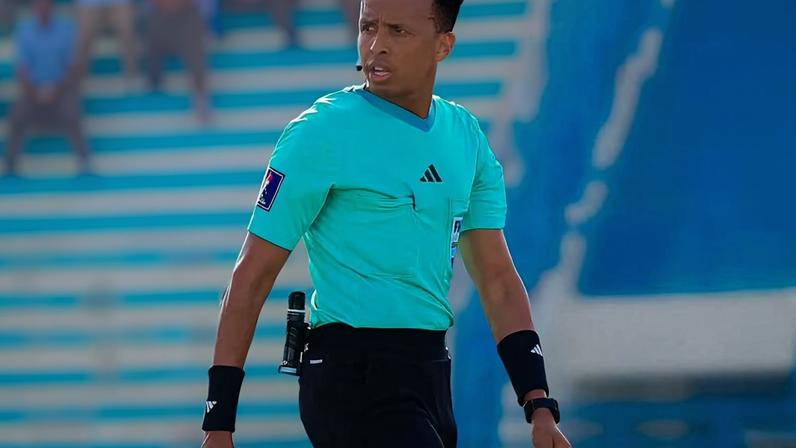 Árbitro somali barrado na Copa dos EUA vê veto como destino