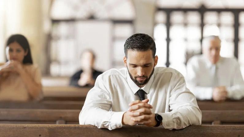 Pastores recebem guia com 6 orações para proteção espiritual