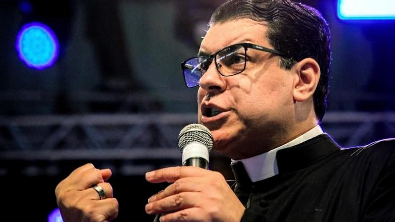 Padre Chrystian Shankar