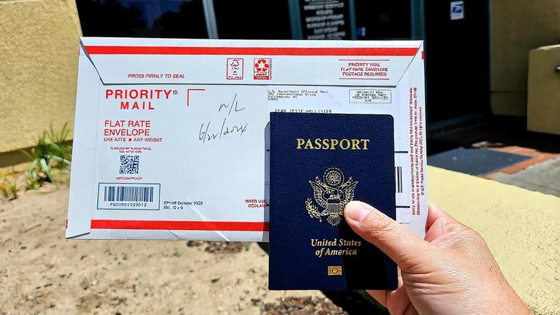 Quase um milhão de passaportes e IDs com foto ficaram expostos na internet