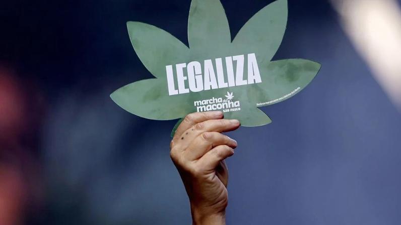 Marcha da Maconha reúne 7,4 mil pessoas em São Paulo, aponta USP
