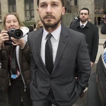 Shia LaBeouf admite culpa em 3 acusações de agressão após briga no Mardi Gras