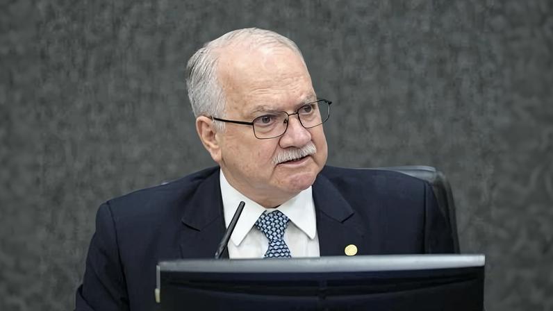 Fachin defende responsabilização de plataformas pelos impactos da tecnologia