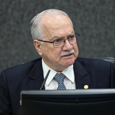 STF dividido, Fachin divulga nota a favor de Moraes sob pressão