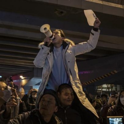 Progressistas devem demonstrar solidariedade à China