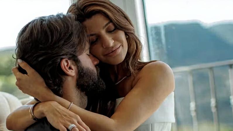 Esposa de Alisson Becker faz declaração ao celebrar 11 anos de casamento