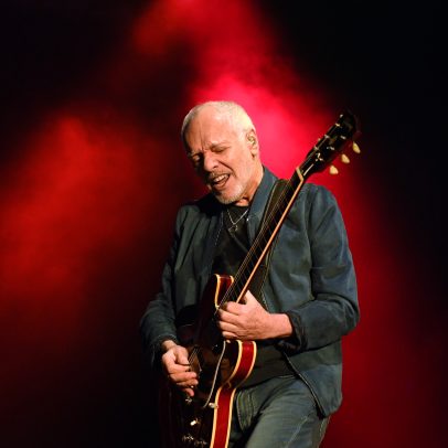 Peter Frampton faz atualização sobre doença degenerativa rara