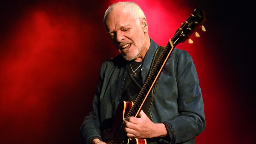 Peter Frampton faz atualização sobre doença degenerativa rara