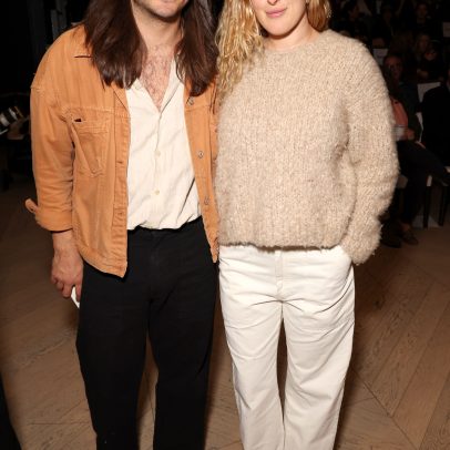 Ex de Rumer Willis acusa exploração da filha por posts de humor sexual adulto